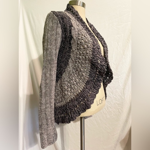 Chico's *Like New* Women's Gray Open-Front Cardigan | Size 0 - Picture 3 of 6